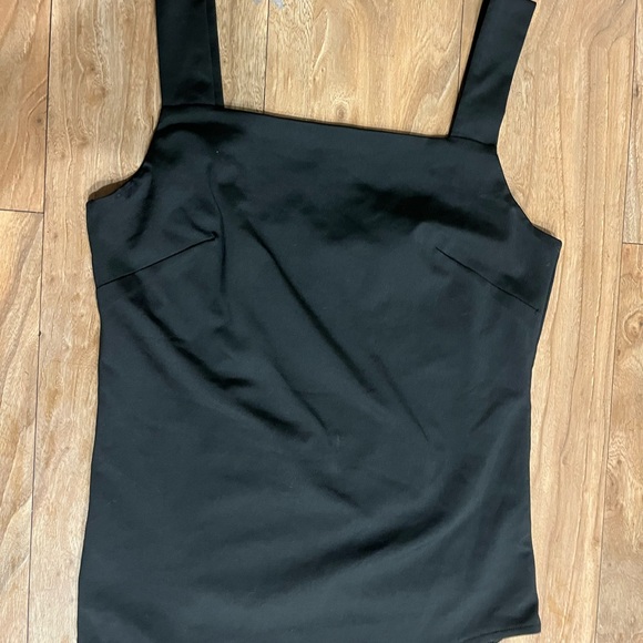 ReoRia Classic Black Bodysuit - Picture 5 of 6